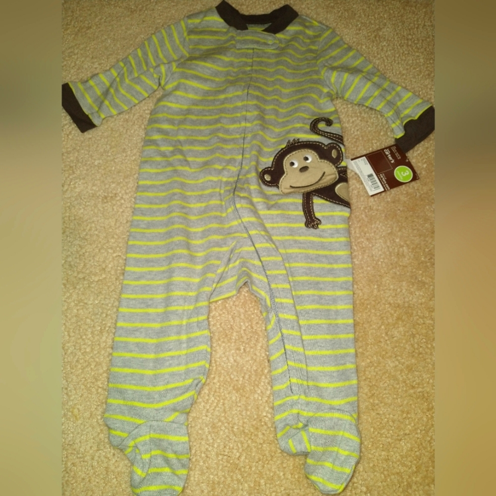 Carter's NWT sleep & play 3M